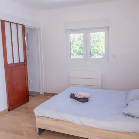 Holiday home 10 Pers - Lille - Parking & Terrasses *