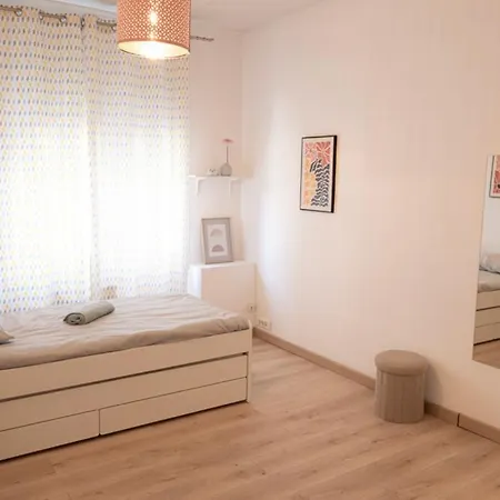 10 Pers - Lille - Parking & Terrasses