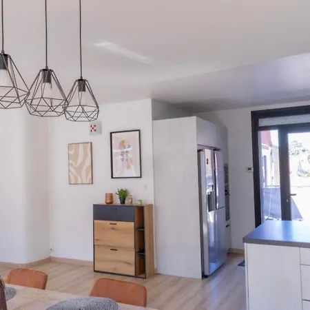 Prázdninový dům 10 Pers - Lille - Parking & Terrasses Lambersart
