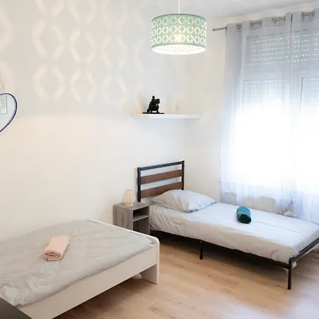 10 Pers - Lille - Parking & Terrasses